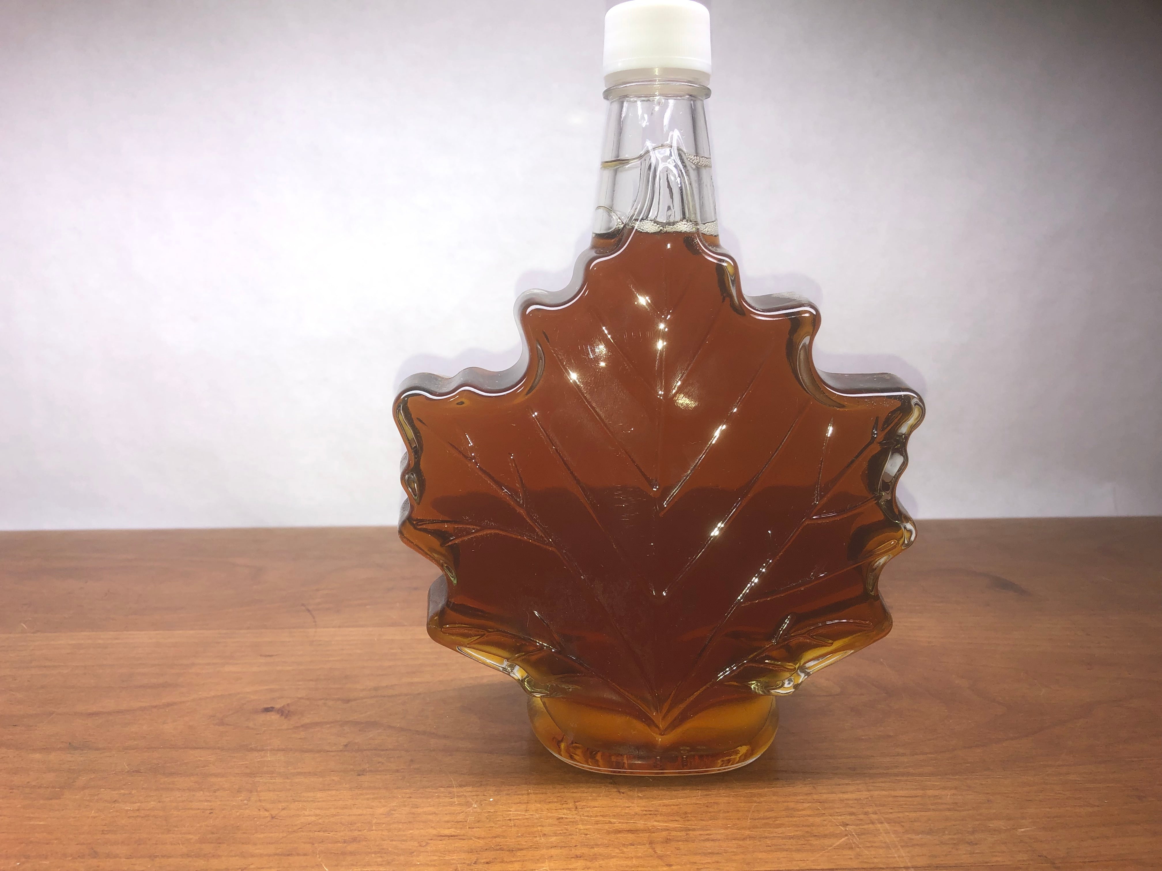 Certified Organic Syrup: Maple Leaf Shaped Glass